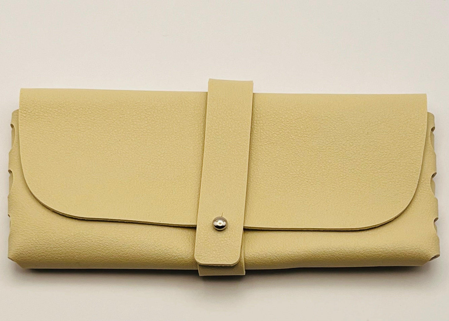 The 4 Pack: Soft Eco-Friendly Leather-Eyeglasses Case- Sleek & Secure - Perfect Fit!