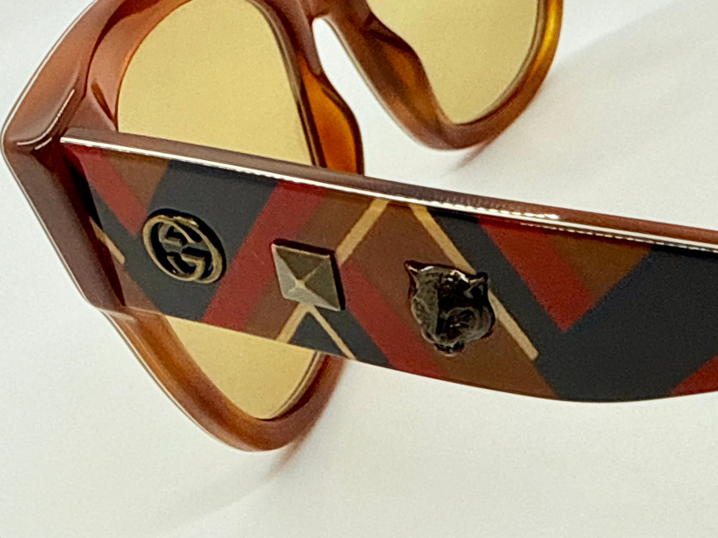 Gucci GG0059S 003 Amber Tortoise Geometric Sunglasses w/ Original Amber Lenses (Unworn)