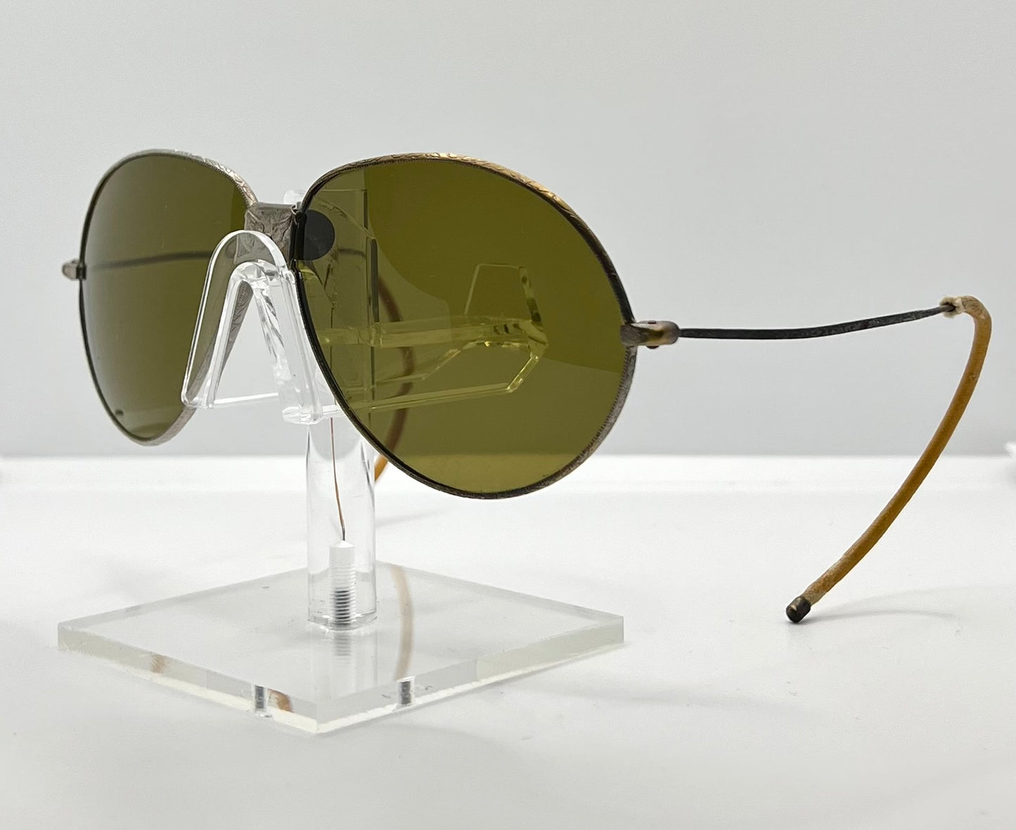 Vintage U.S. Military Esg Folding Aviator Sunglasses – Original Glass Lenses – Eagle Bridge Emblem