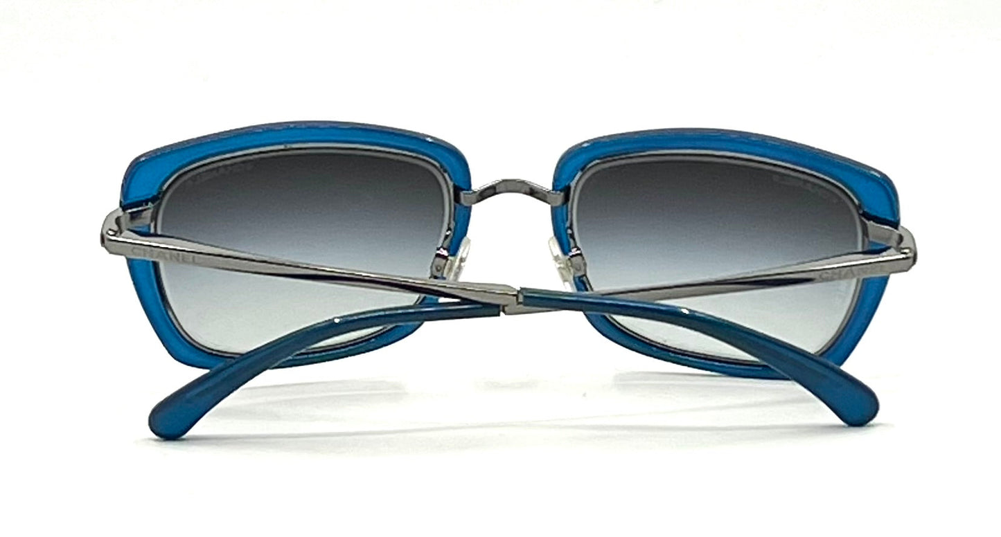 CHANEL 4203 Blue Sunglasses-Y2K VINTAGE Deadstock w/ Case & Cloth-Italy
