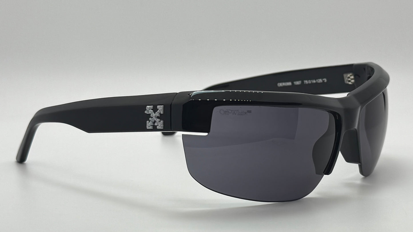Vintage Off-White Black Shield Wraparound Sunglasses Model Oeri068 1007