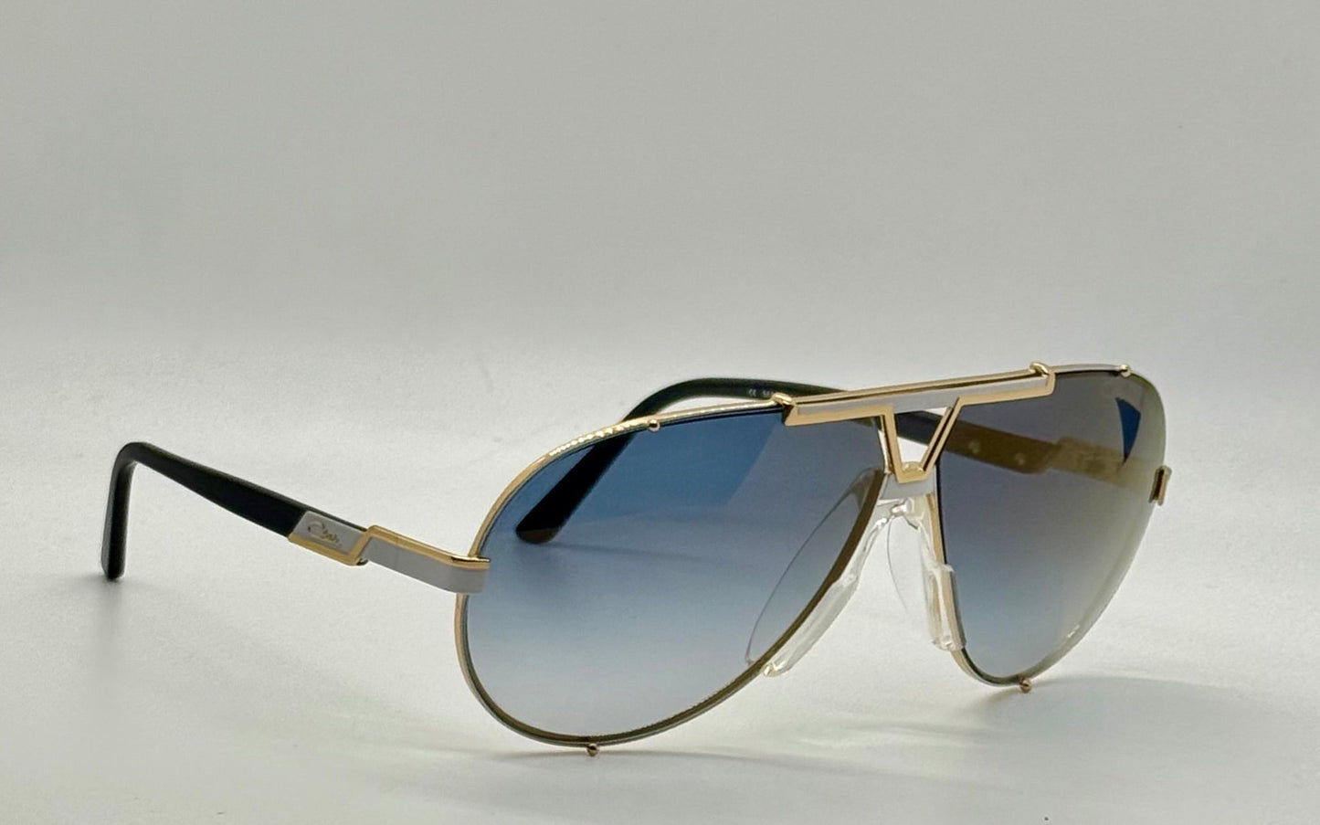 Cazal 909 332 VINTAGE Sunglasses-Blue Gradient Lenses-Germany-NOS-Germany