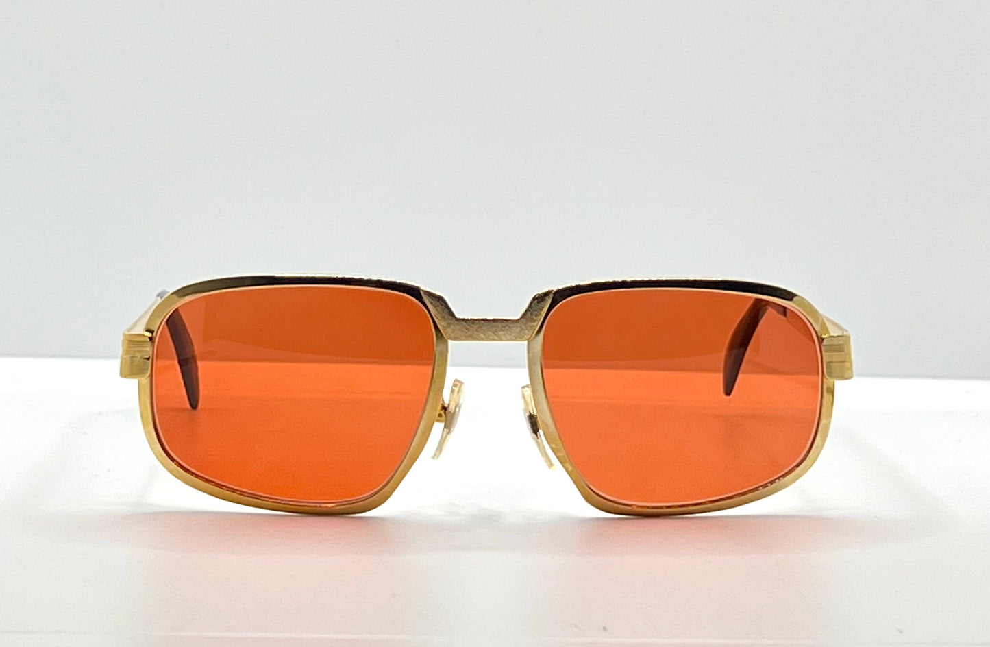 Swan Medici 50420 Vintage Sunglasses-Gold Textured Frame W|New, Custom “Tuscan Flame” Lenses-Deadstock-Italy