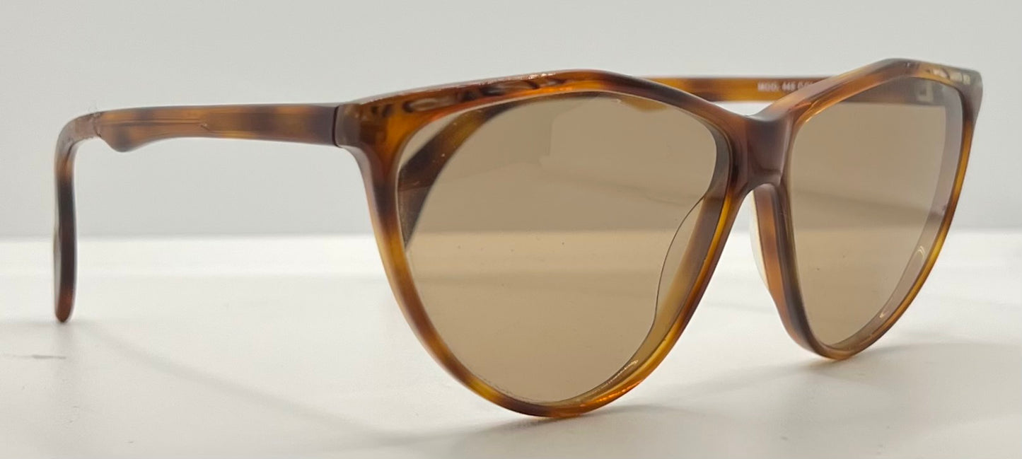 Gianni Versace 445 Vintage  Sunglasses w|Original Glass  Lenses-Deadstock