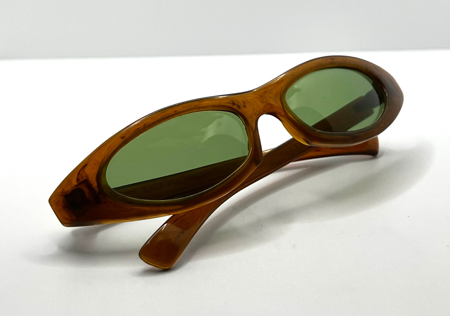 Peekini Cool-Ray Polaroid 112 Sunglasses + Original Swing Tag-Vintage|Nos