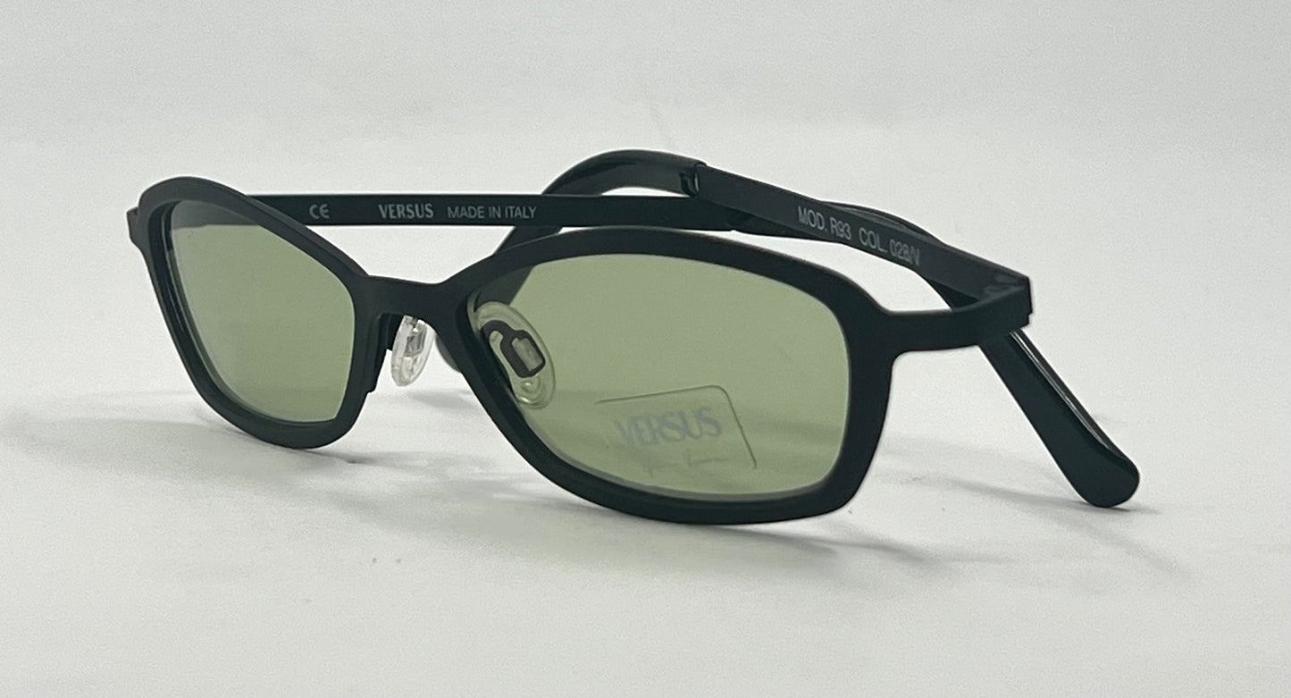 VERSUS by Gianni Versace R93 COL.28 Y2K Vintage Sunglasses-Deadstock-Italy