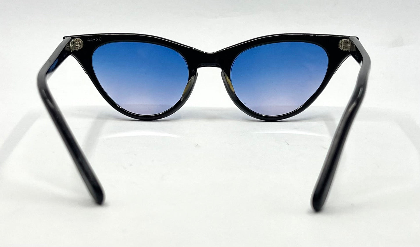 SRO VINTAGE Cat-Eye Sunglasses USA Made-New Blue Gradient Custom Lenses
