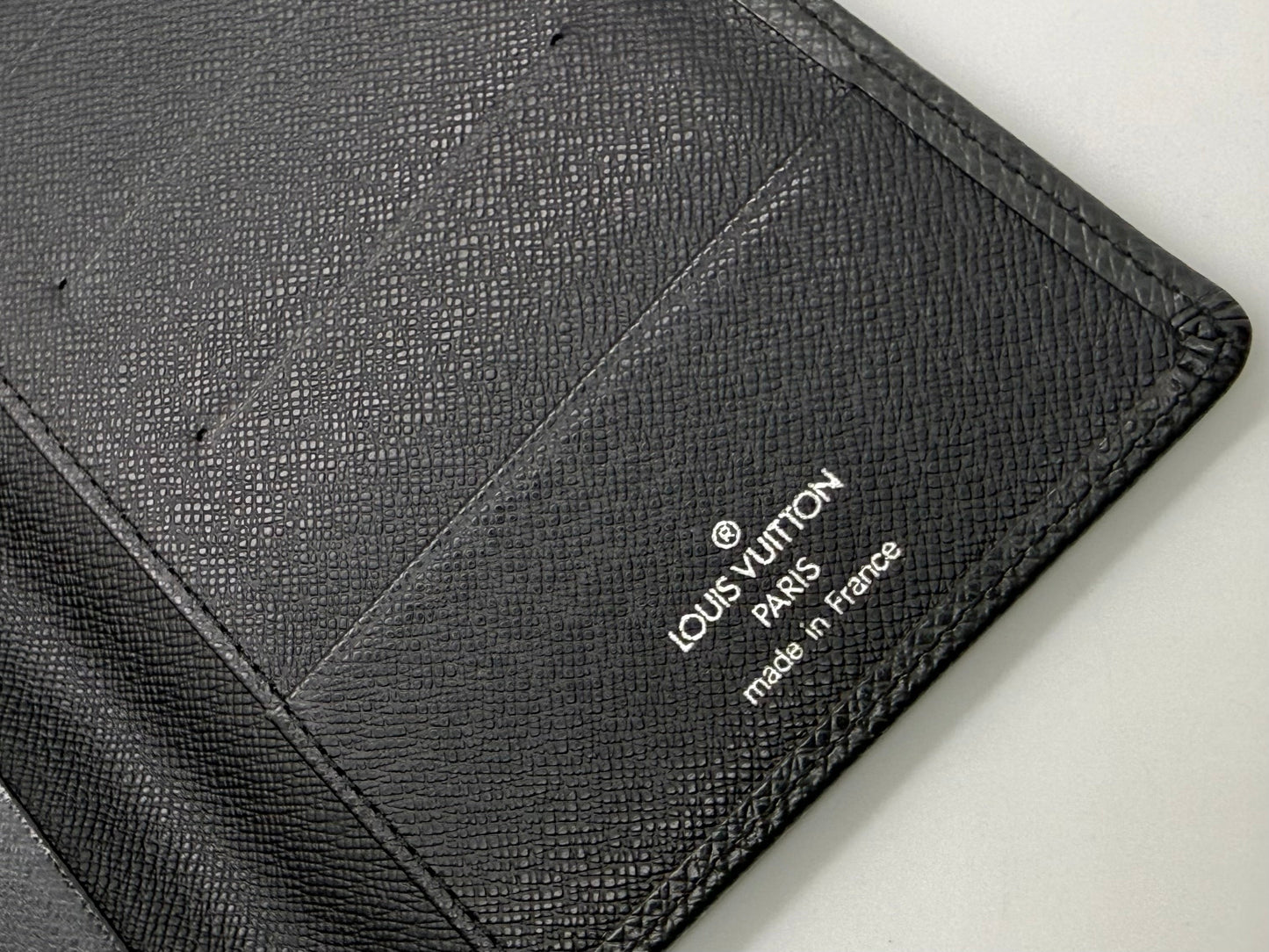 Louis Vuitton Taiga Leather Long Wallet-Black-Made in France-Unused-Archive