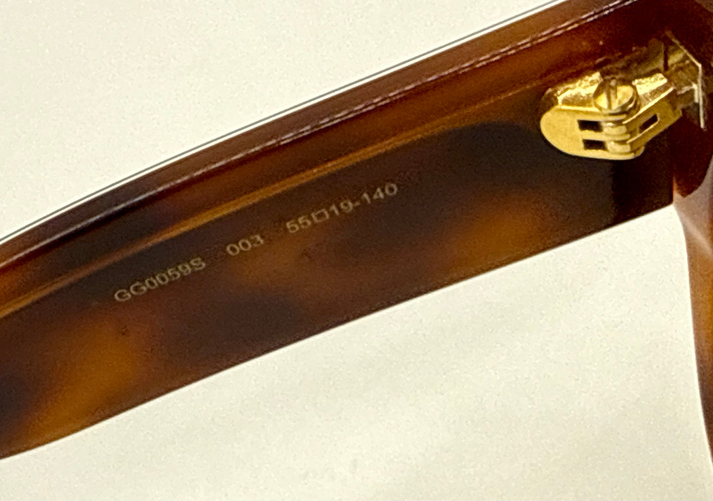 Gucci GG0059S 003 Amber Tortoise Geometric Sunglasses w/ Original Amber Lenses (Unworn)