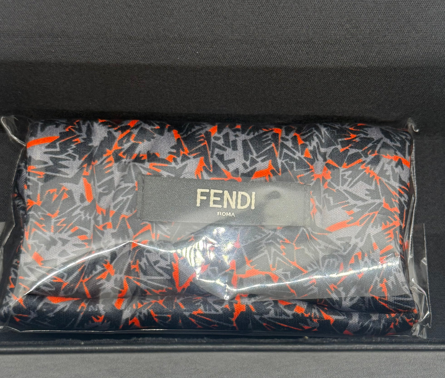 Fendi FS349R Y2K Shield Sunglasses 001 Unworn Purple Gradient Lenses-Japan