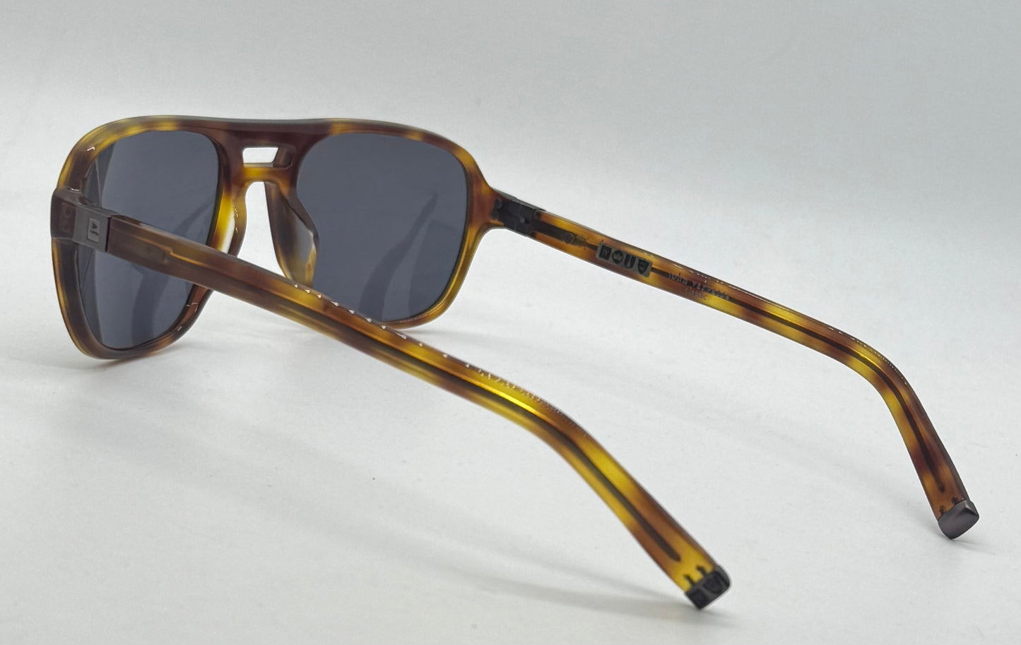 John Varvatos Classic Aviator Sunglasses-Tortoise Horn Acetate-Mirrored Gold Lenses-New|Unworn