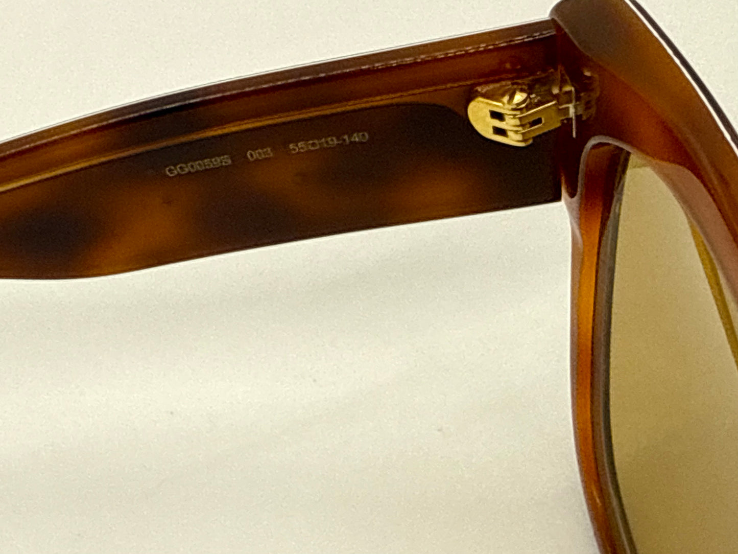 Gucci GG0059S 003 Amber Tortoise Geometric Sunglasses w/ Original Amber Lenses (Unworn)