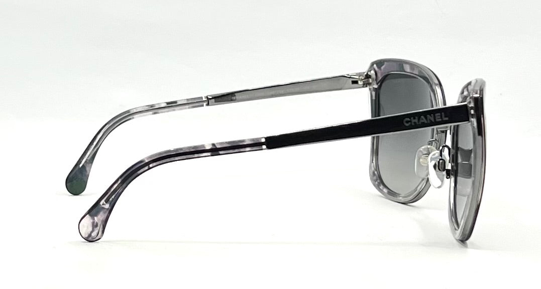 Chanel 4209 Polarized Sunglasses Grey Marble Italy 57-20 Deadstock