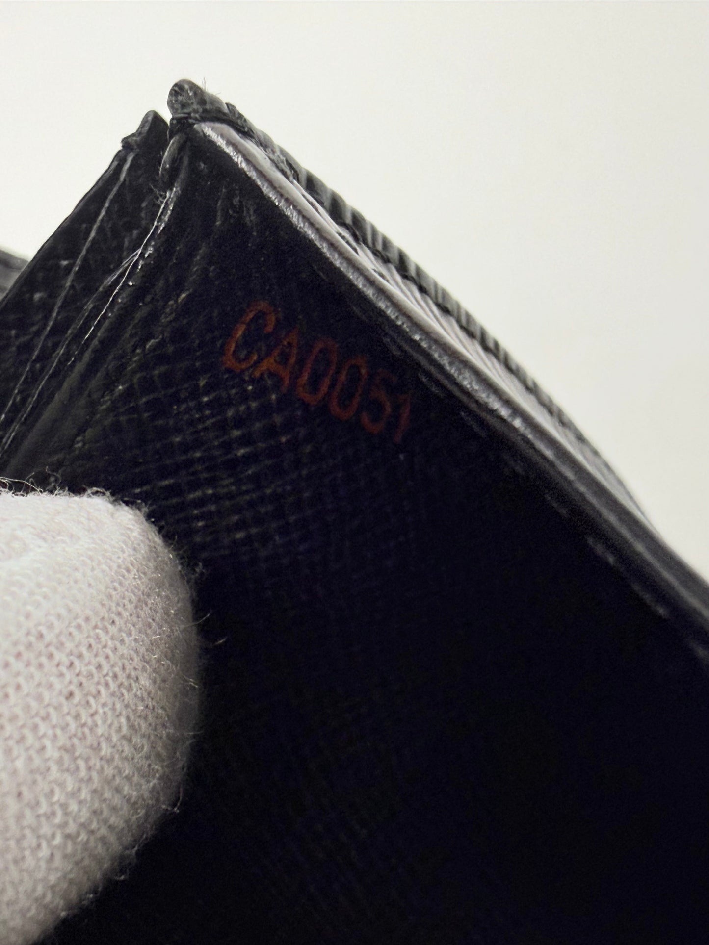 Louis Vuitton VINTAGE Epi Leather Compact Wallet Black-Authentic