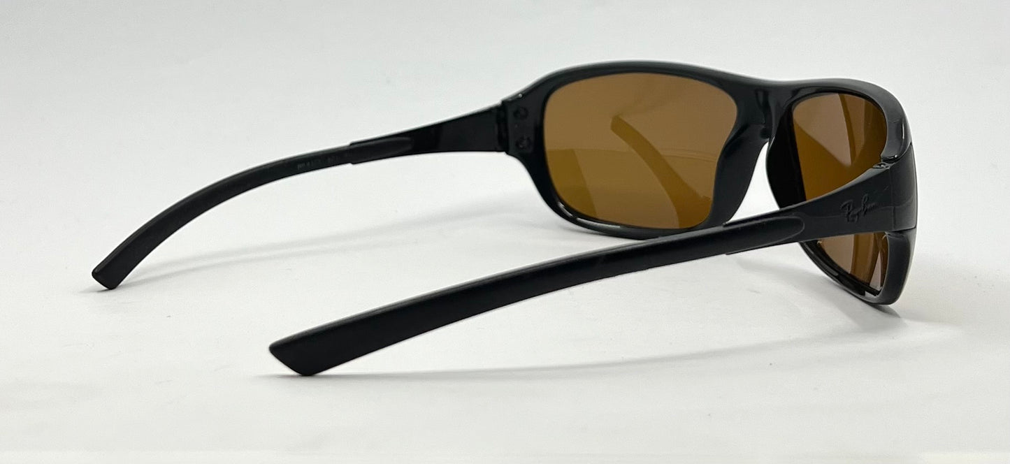 Ray-Ban RB4122 601 Black Polarized Sunglasses-Made in Italy-Vintage Deadstock