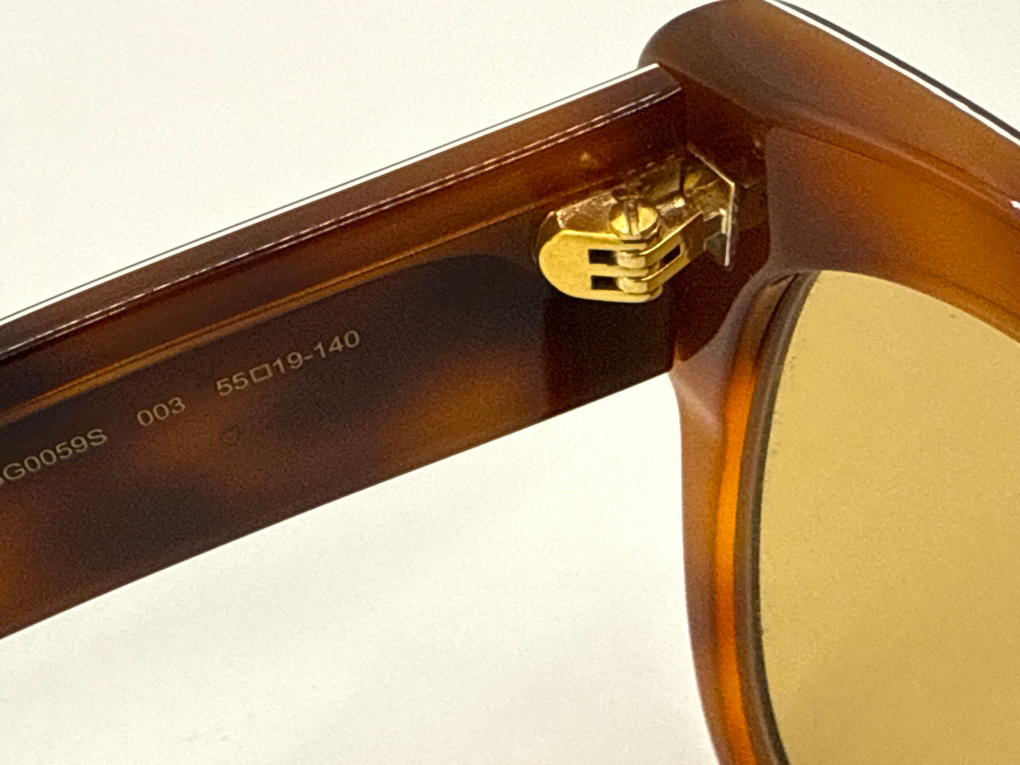 Gucci GG0059S 003 Amber Tortoise Geometric Sunglasses w/ Original Amber Lenses (Unworn)