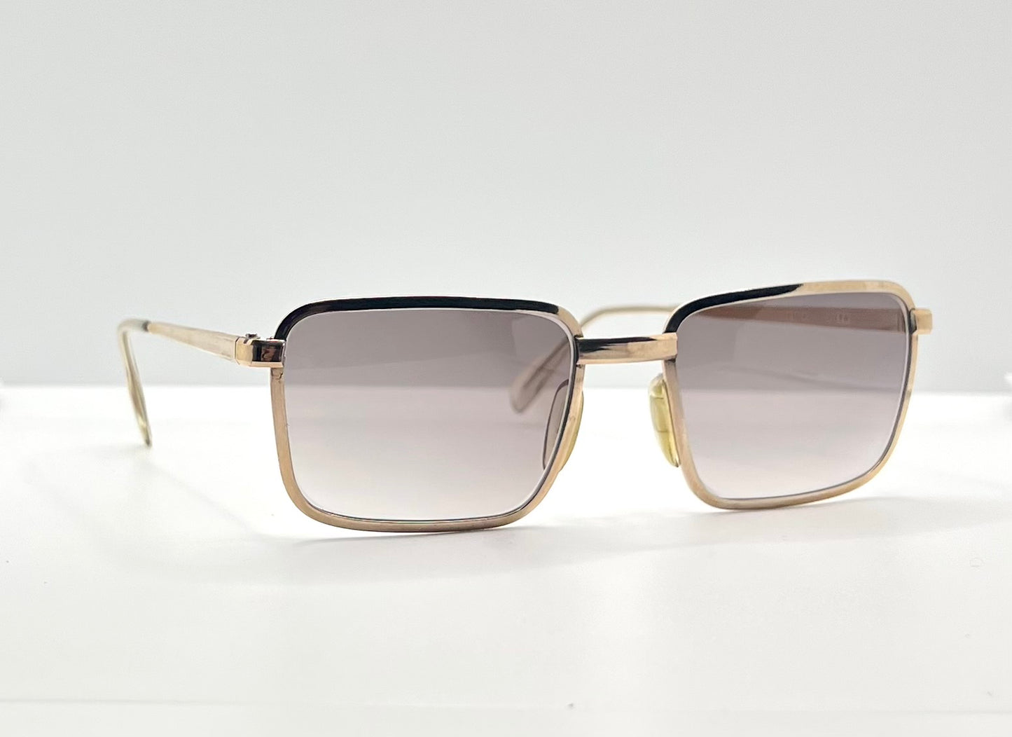 Gehami 309-Vintage 20|20 Series-Gold Plated Italian Frame W|New, Custom Gradient Lenses