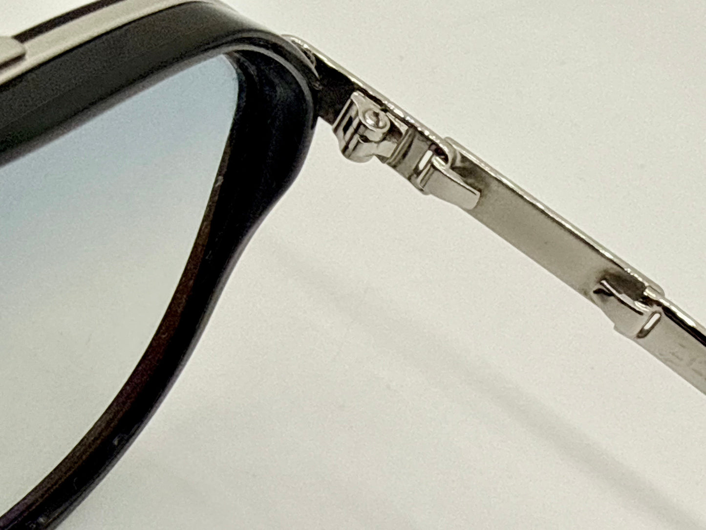 Louis Vuitton Pont Neuf Z1203W Vintage Sunglasses-New Zeiss Lens-57mm