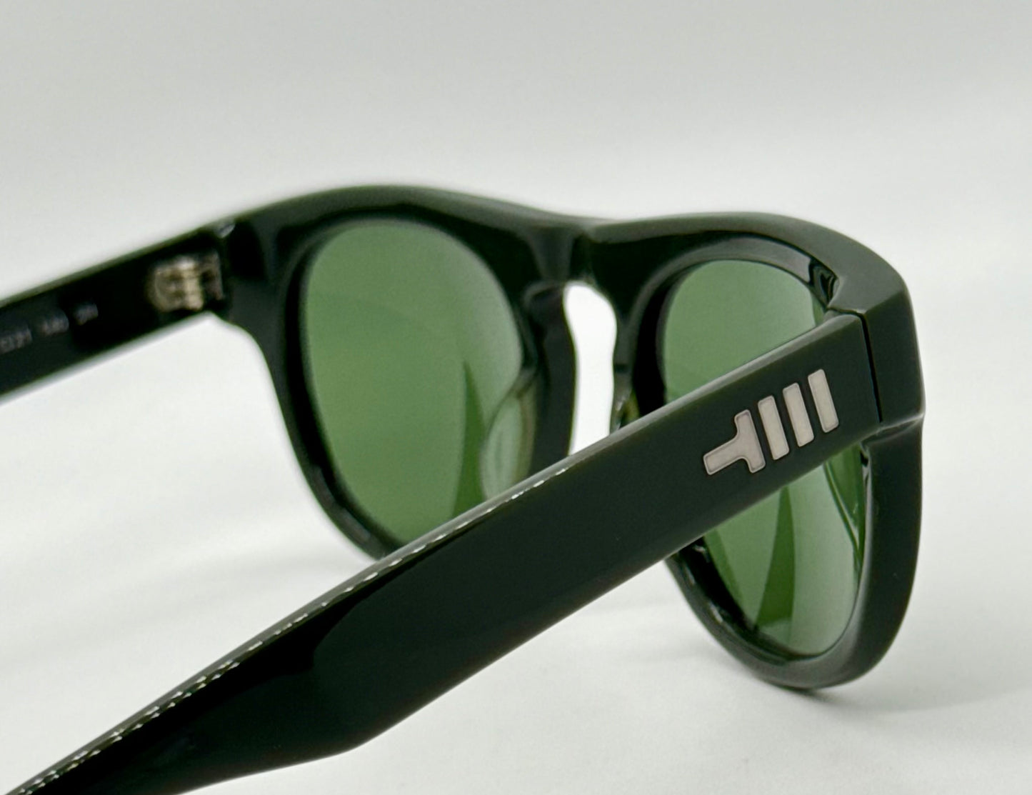 Mosley Tribes “Burke” Mt6022-S 1141|71 Black | G15 Green-Deadstock Full Kit