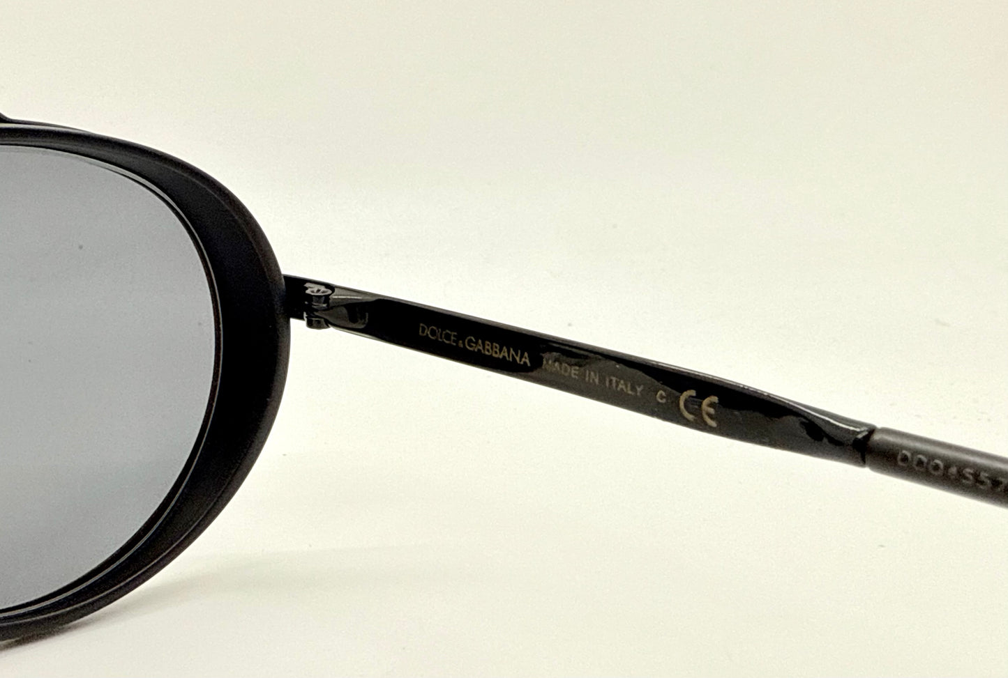 Dolce & Gabbana DG2210 01/6G – Collectible Y2K Vintage Sunglasses – Full Kit