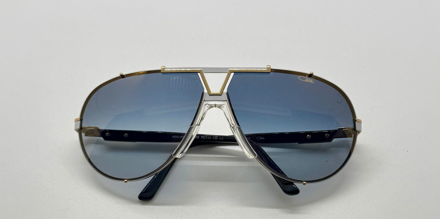 Cazal 909 332 VINTAGE Sunglasses-Blue Gradient Lenses-Germany-NOS-Germany