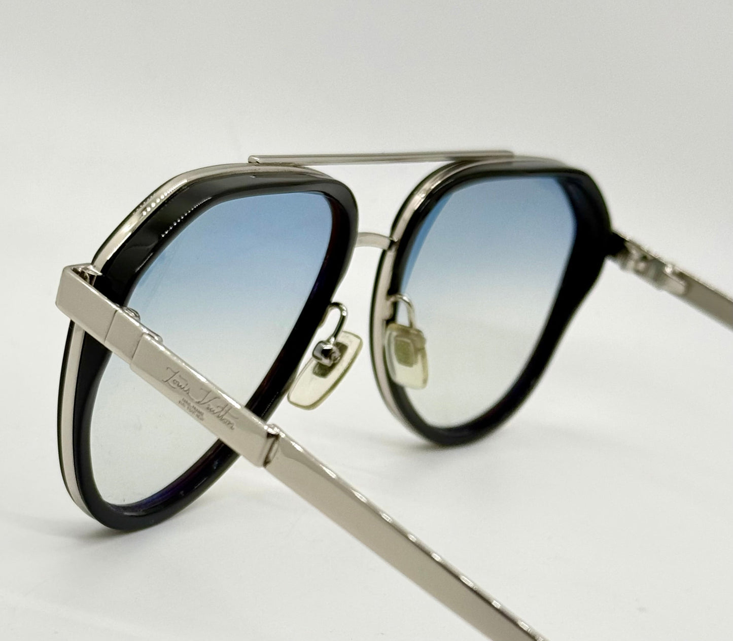 Louis Vuitton Pont Neuf Z1203W Vintage Sunglasses-New Zeiss Lens-57mm