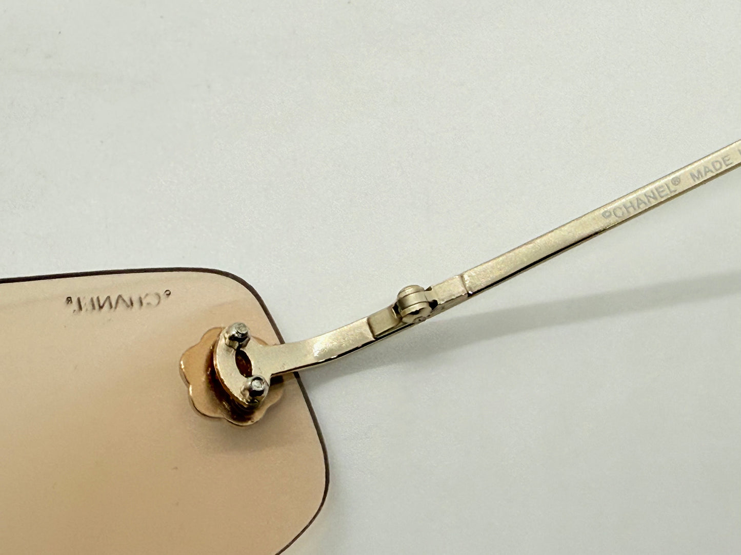 Chanel 4086 C.124|60 Silver Shield Rimless Sunglasses – Vintage Deadstock – Made In Italy