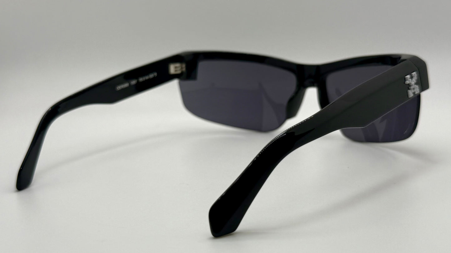 Vintage Off-White Black Shield Wraparound Sunglasses Model Oeri068 1007