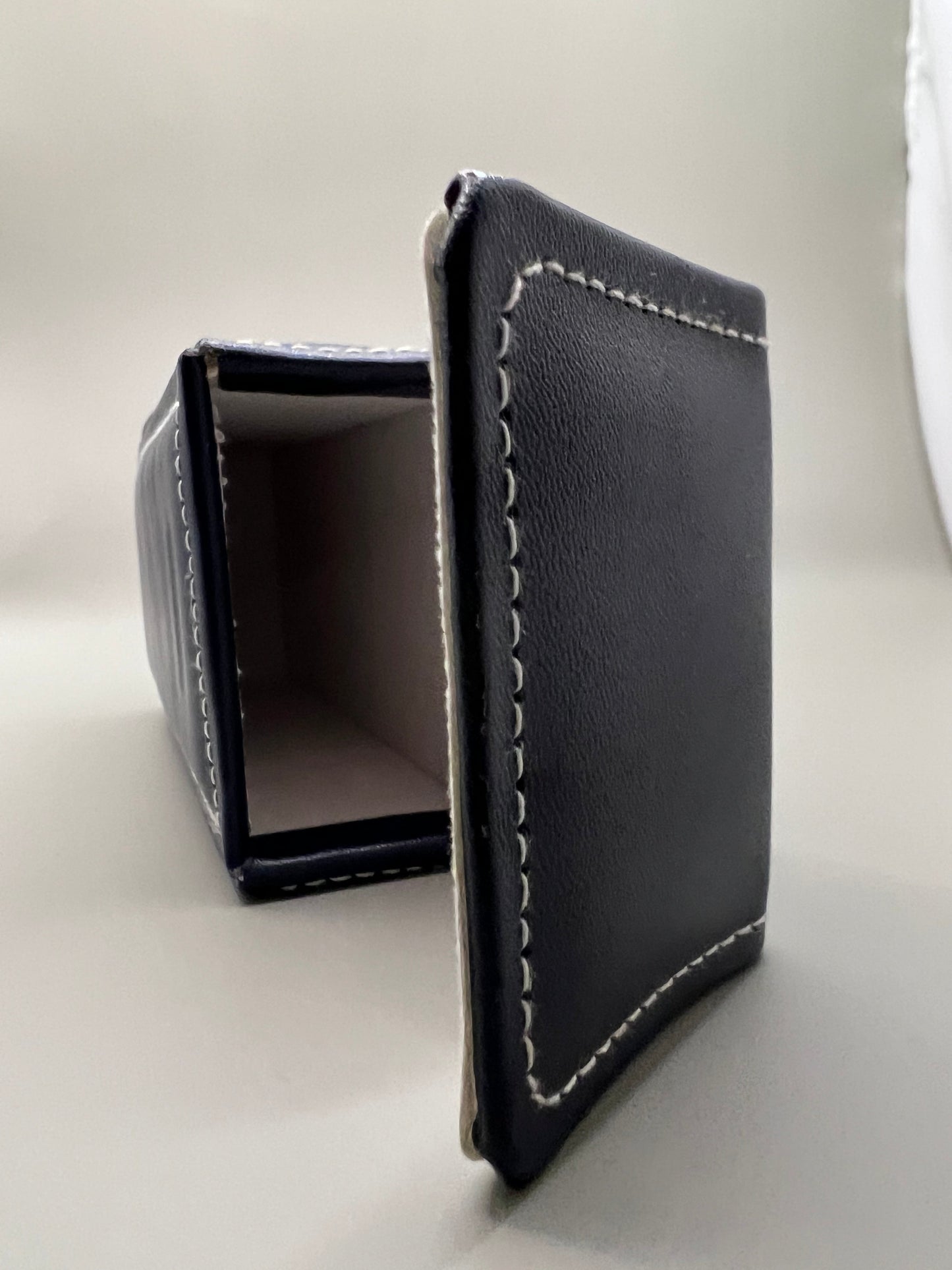 Leather-Tone Stylish Glasses Case