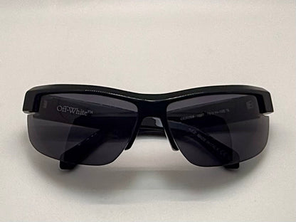 Vintage Off-White Black Shield Wraparound Sunglasses Model Oeri068 1007