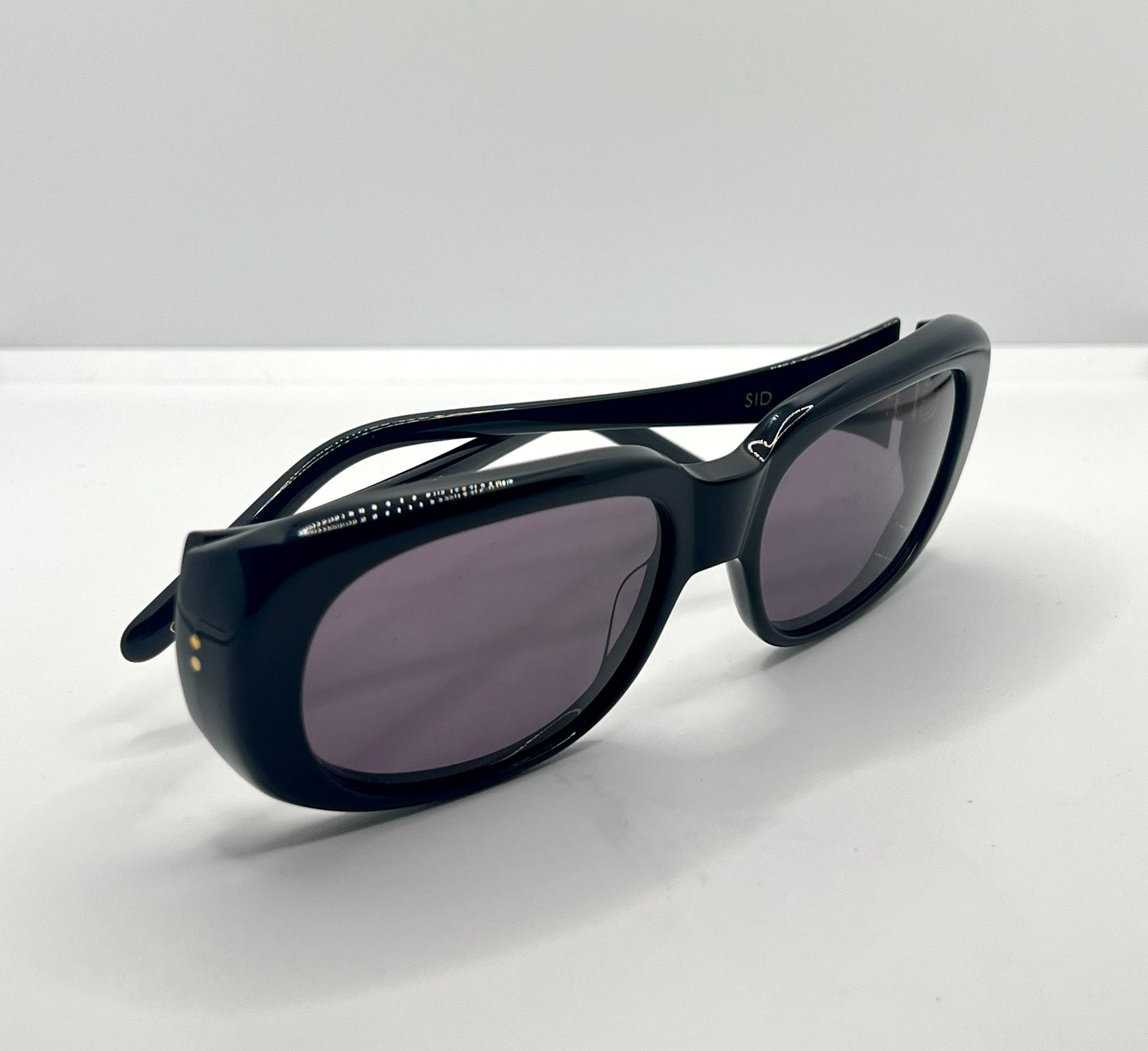 CYNTHIA BENJAMIN “SID” Handmade Sunglasses – Deep Navy Acetate with Violet Lenses – Brand New Full Kit