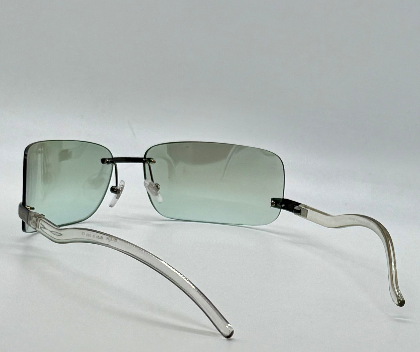 Hilton Firenze ’03 – Vintage Deadstock Y2K Rimless Sunglasses – Green Gradient Italy