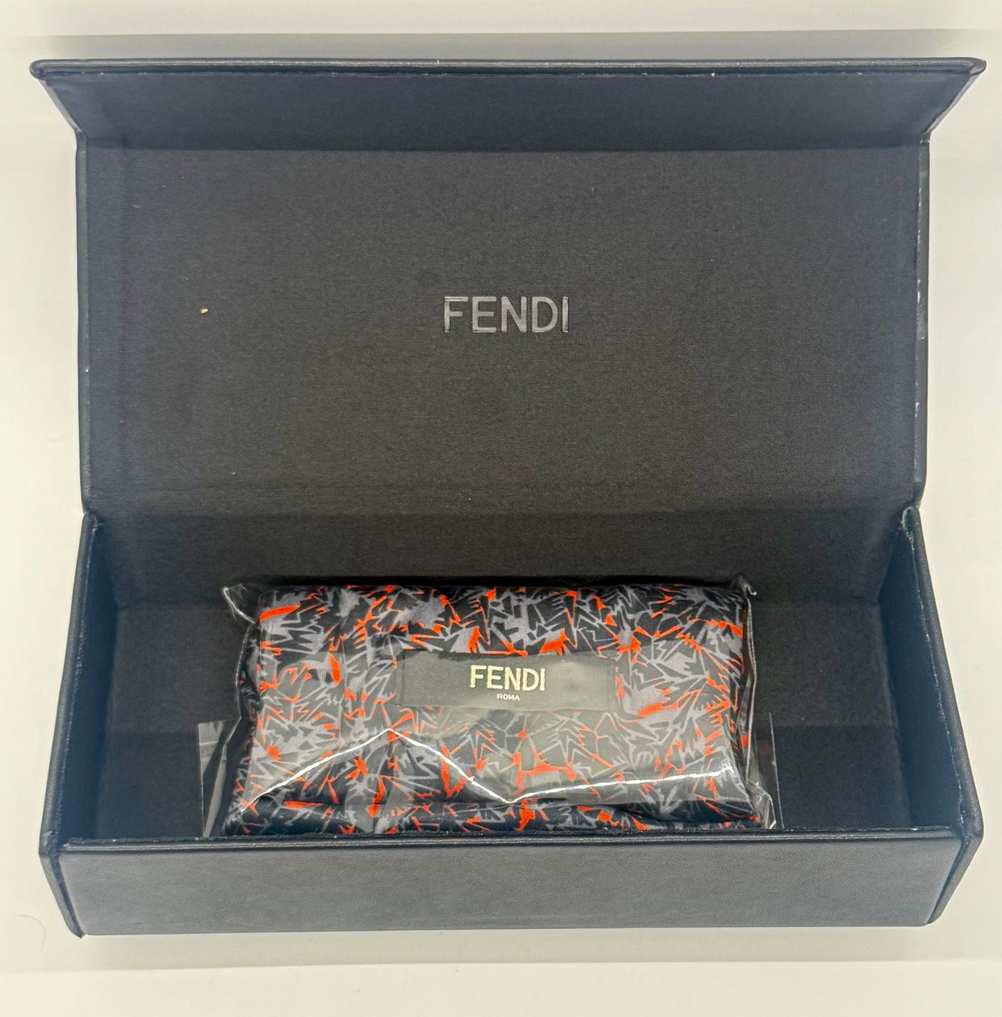 FENDI Y2K Vintage Deadstock Eyewear Case Full Kit – Box & Pouch