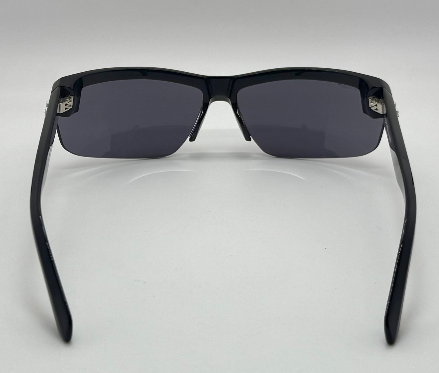 Vintage Off-White Black Shield Wraparound Sunglasses Model Oeri068 1007