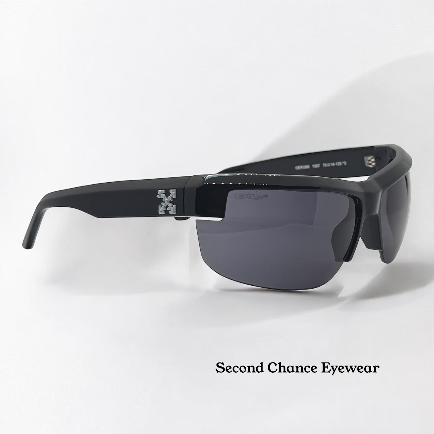 Vintage Off-White Black Shield Wraparound Sunglasses Model Oeri068 1007