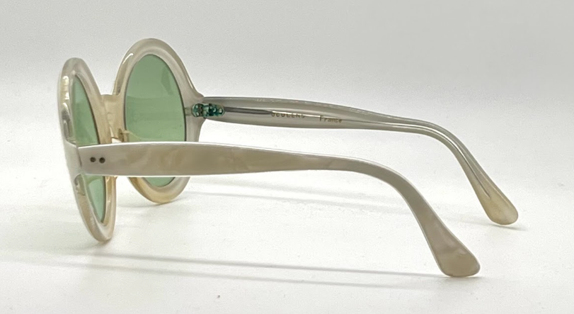 OCULLENS France-VINTAGE Round Sunglasses Pearl Acetate-Green Glass Lens UNWORN/NOS