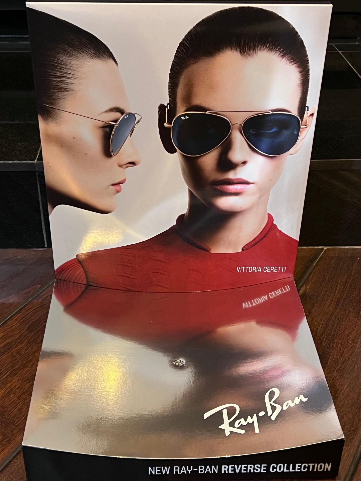 Ray-Ban “Reverse Collection” L-Shape Retail Counter Display Stand-Mint Condition