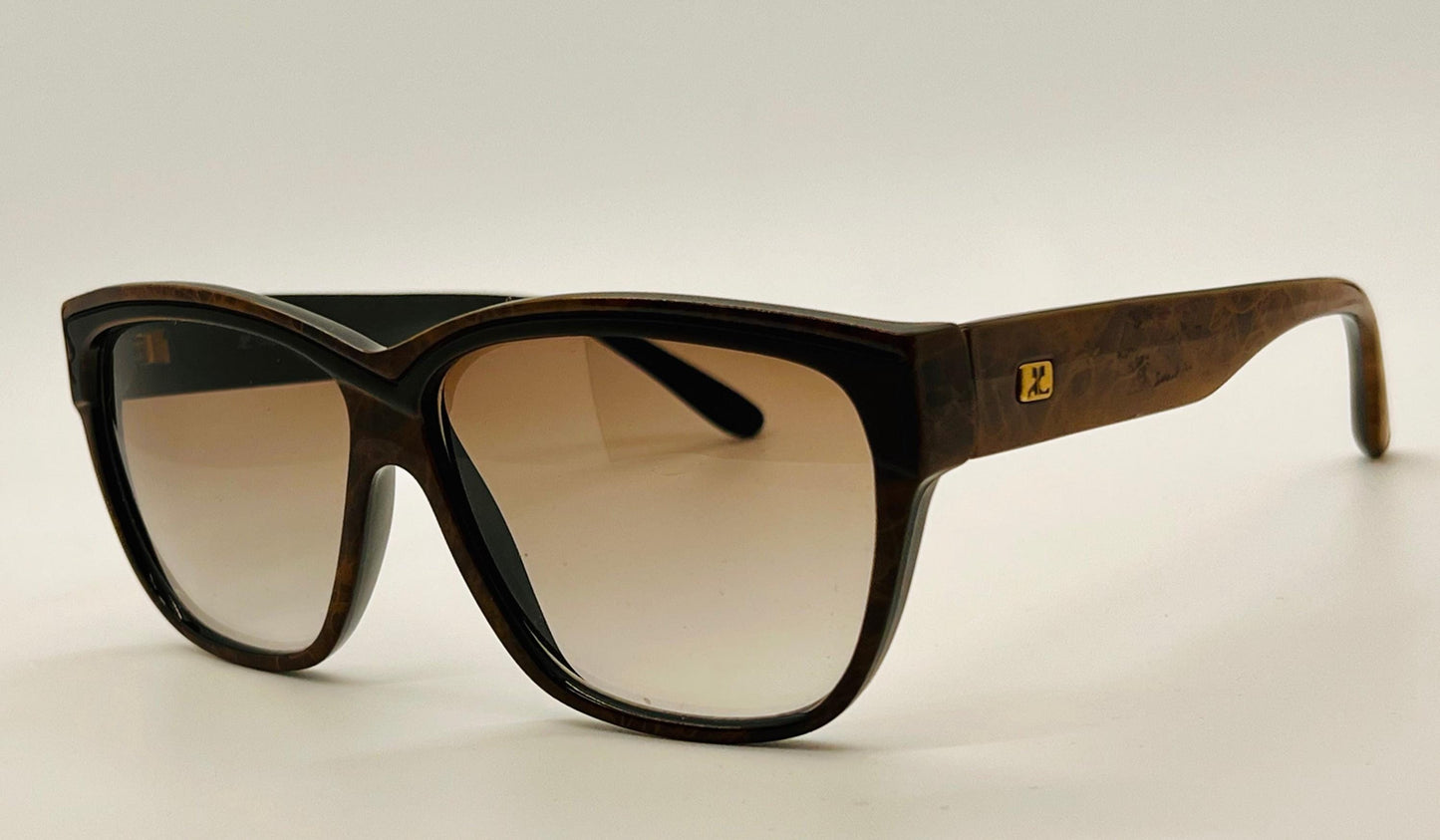 Vintage Courrèges Paris Sunglasses Model 8693-9 C56 - Nos, Made In France, Brown Tortoiseshell Frame With Gradient Lenses