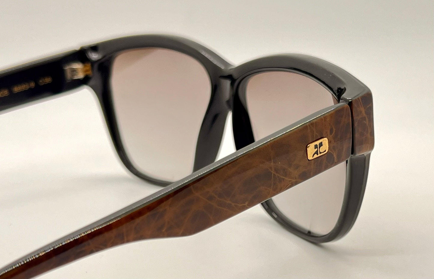Vintage Courrèges Paris Sunglasses Model 8693-9 C56 - Nos, Made In France, Brown Tortoiseshell Frame With Gradient Lenses