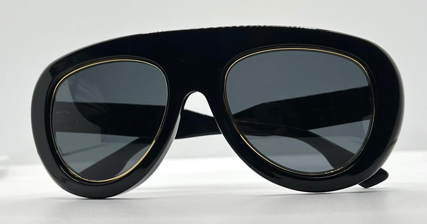 Gucci Gg1152S 001 Black|Gold Sunglasses-Italy-Full Kit Pre-Owned-54Mm