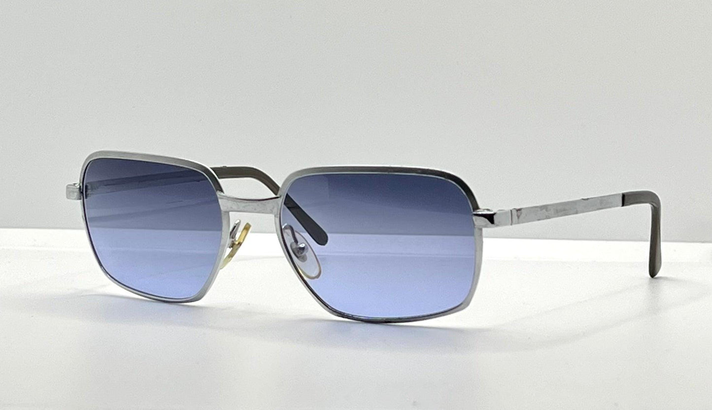 Fairfield F088 Vintage Sunglasses W|New, Custom Gradient Twilight Blue Lenses-Deadstock-France