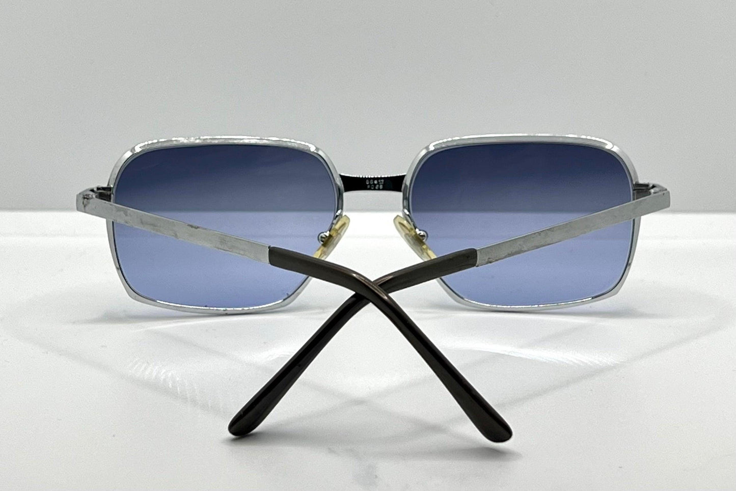 Fairfield F088 Vintage Sunglasses W|New, Custom Gradient Twilight Blue Lenses-Deadstock-France