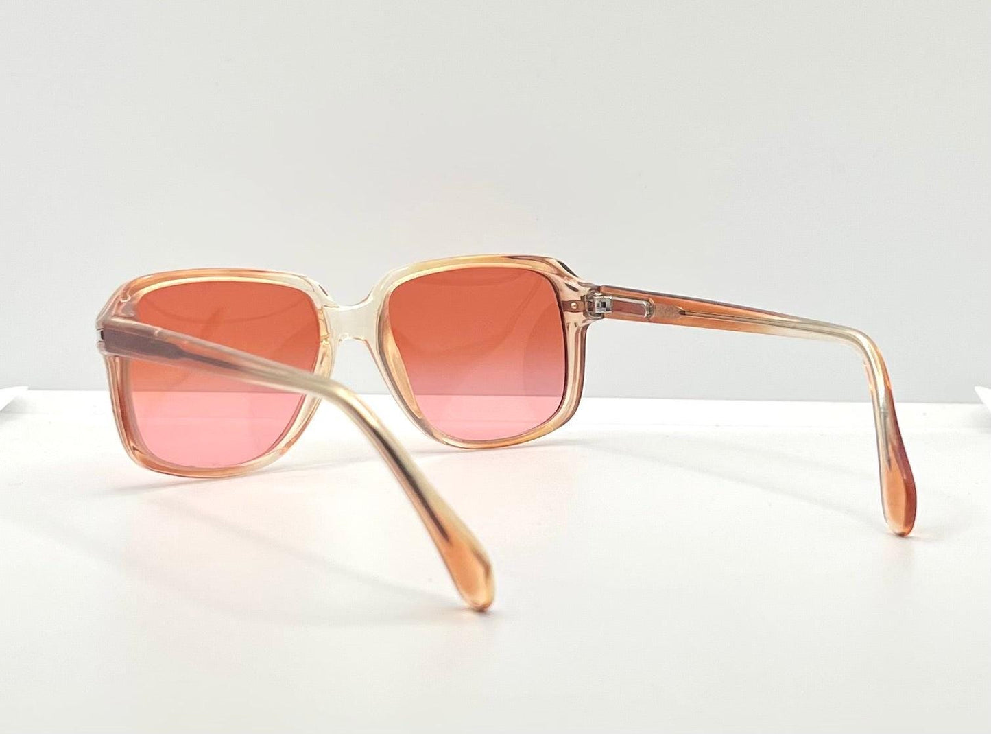 Fr 150 – Vintage European Amber Sunglasses W|New, Custom Gradient Rose Lenses