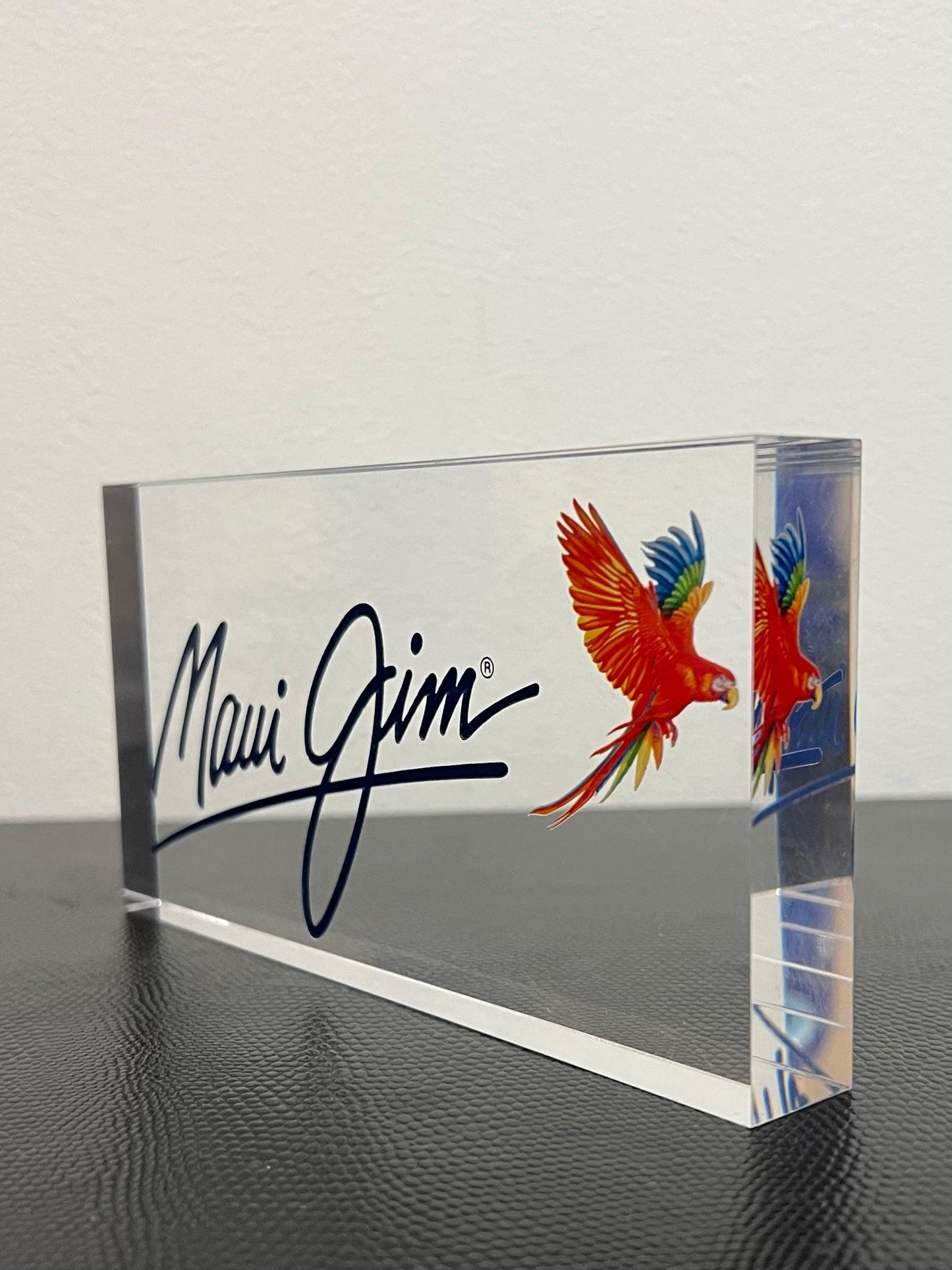 Pre-Owned Maui Jim Acrylic Retail Display Plaque - Iconic Logo with Parrot Design