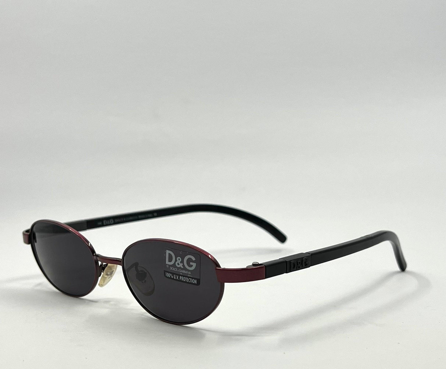 D&G 2033|330 Vintage Y2K Deadstock Sunglasses Red Black Oval Made in Italy