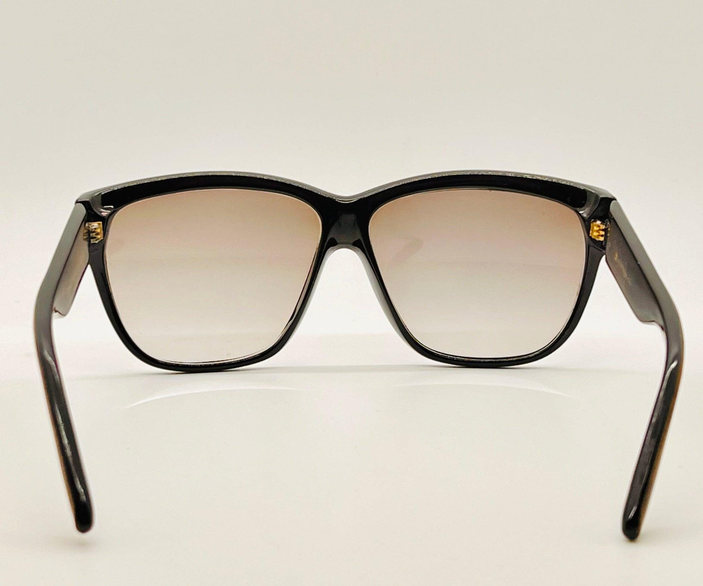 Vintage Courrèges Paris Sunglasses Model 8693-9 C56 - Nos, Made In France, Brown Tortoiseshell Frame With Gradient Lenses