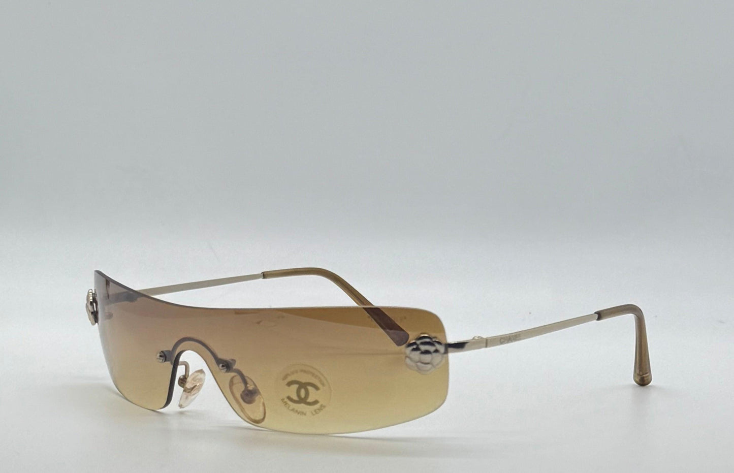 Chanel 4086 C.125|73 Silver Shield Rimless Sunglasses – Vintage Deadstock – Made In Italy