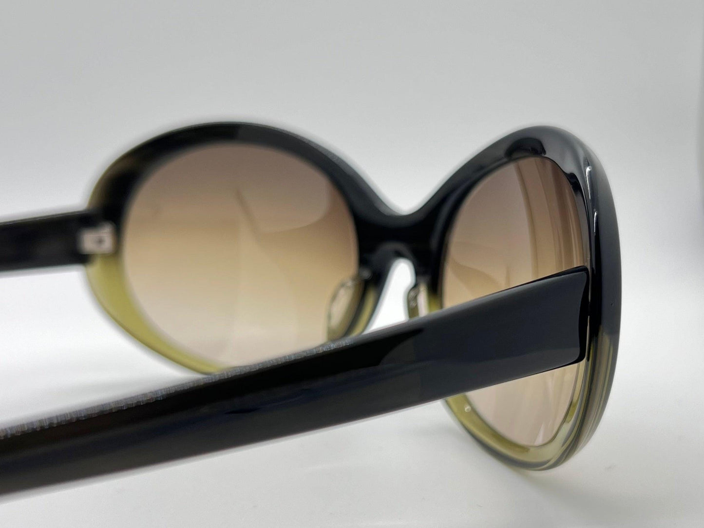 Christian Roth 14221 Kh Vintage Y2K-New|Old Stock Sunglasses-Two Tone Fade Rim-Made In Japan