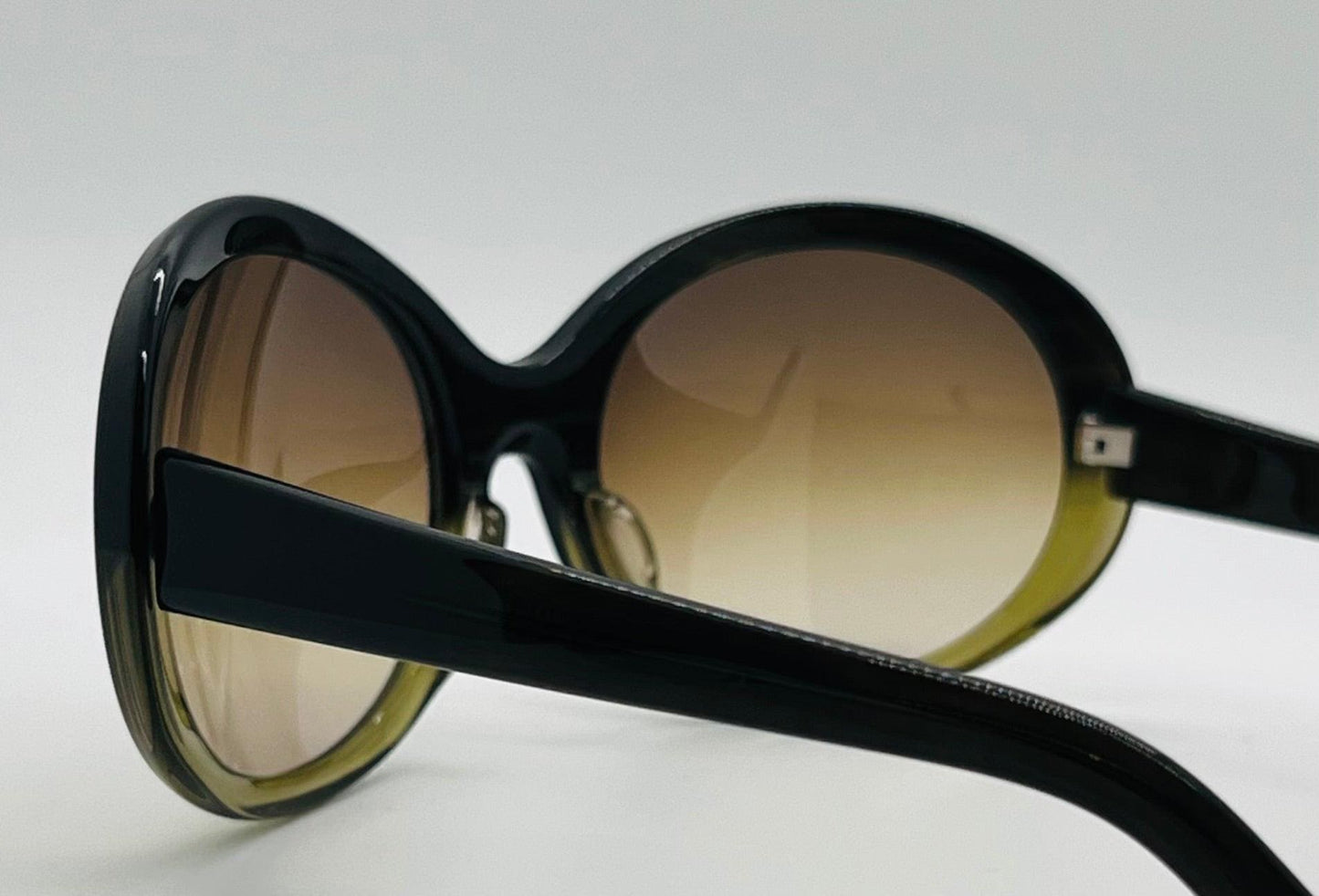 Christian Roth 14221 Kh Vintage Y2K-New|Old Stock Sunglasses-Two Tone Fade Rim-Made In Japan