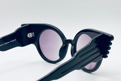 Vintage Nos Linda Farrow Projects X Jeremy Scott Js|Wings|1 Handmade Black Sunglasses With Purple Gradient Lenses